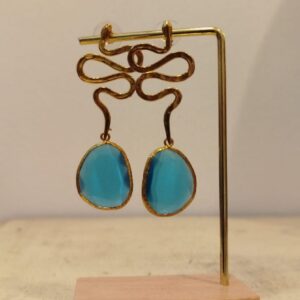 Pendientes Artesanales Serpiente Dorada con Cristal Azul Turquesa
