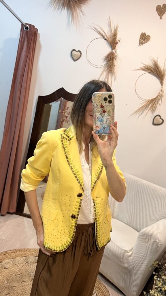 Blazer  Citrina Bordada