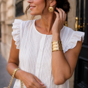 Blusa blanca volantes encaje bordado